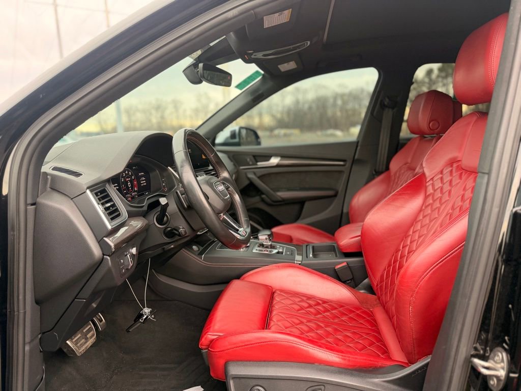 Used 2018 Audi SQ5 Prestige w/ Prestige Package image 12