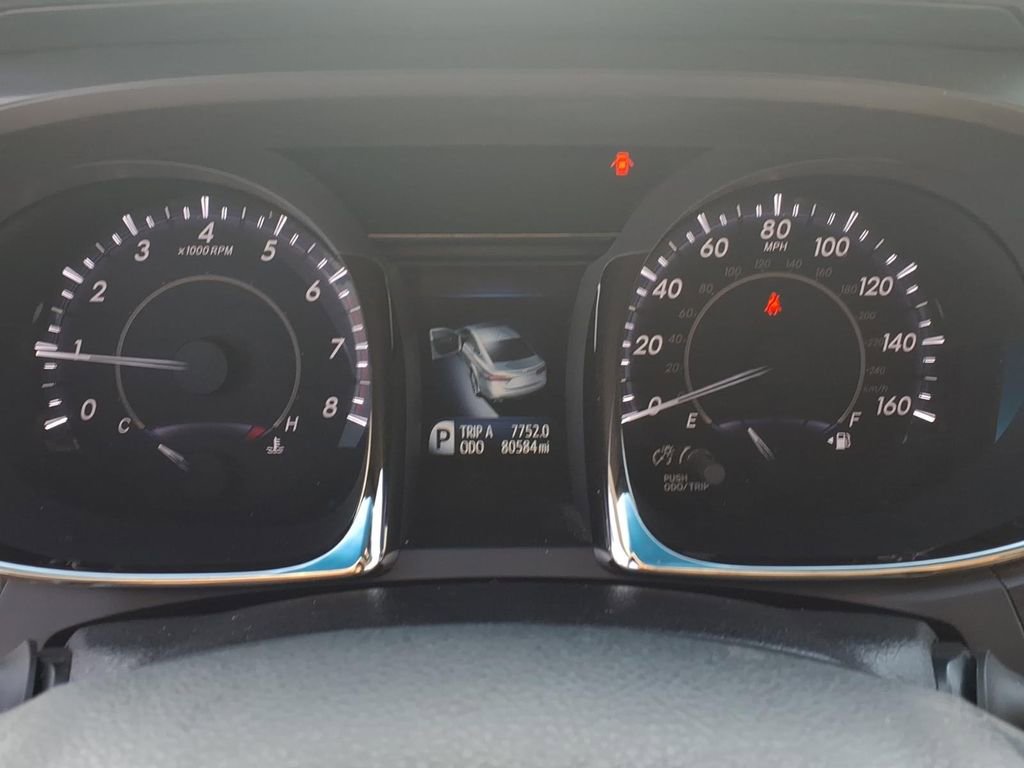 Used 2013 Toyota Avalon Limited image 6