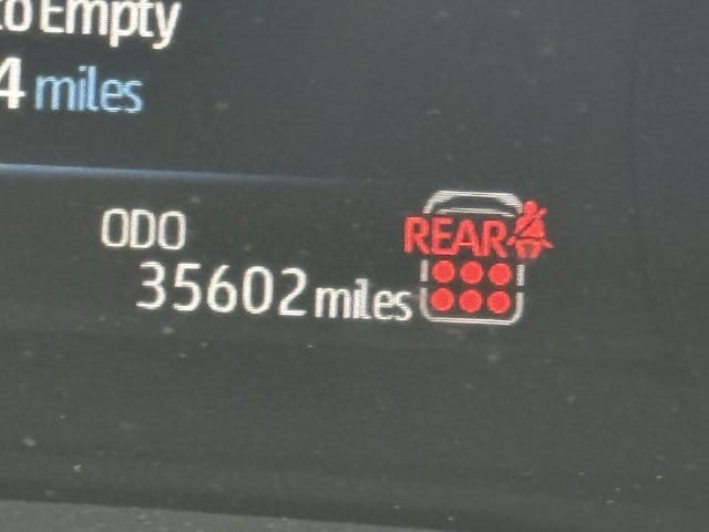 Used 2025 Toyota Sienna XLE FWD image 16