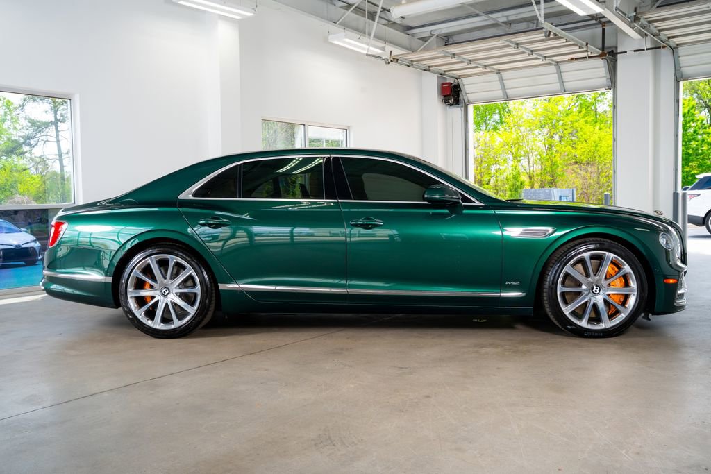 Used 2020 Bentley Flying Spur W12 image 5