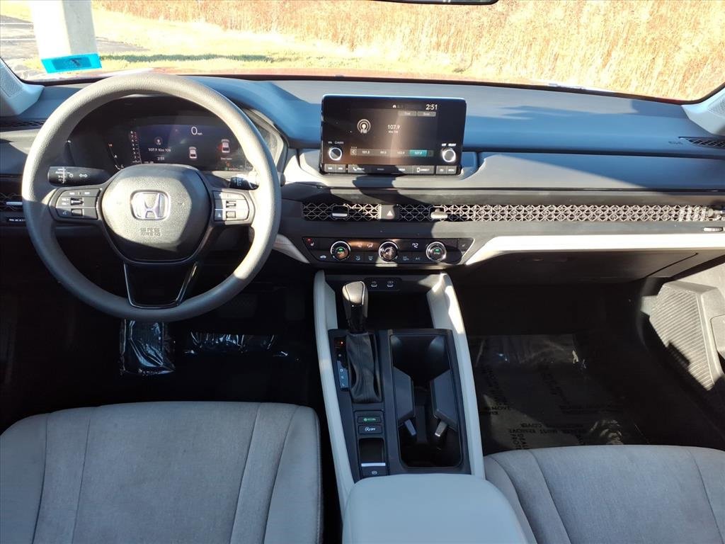 Used 2024 Honda Accord EX image 22