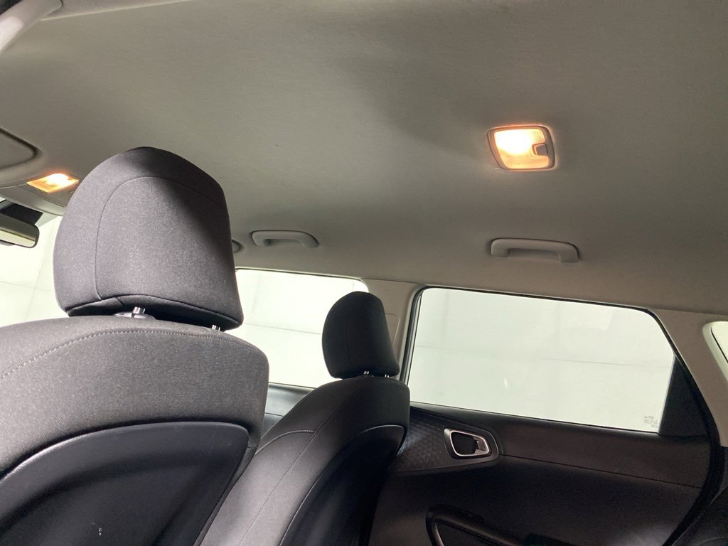 Used 2021 Kia Soul S image 14