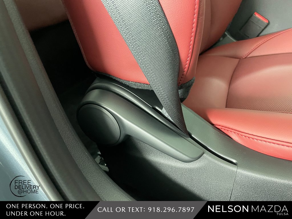 New 2026 MAZDA MAZDA3 Carbon image 46