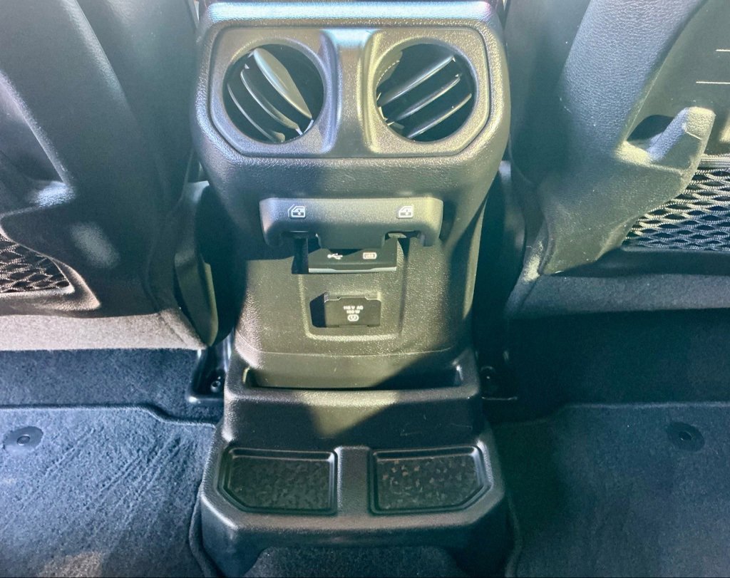 Used 2020 Jeep Wrangler Unlimited Rubicon image 32