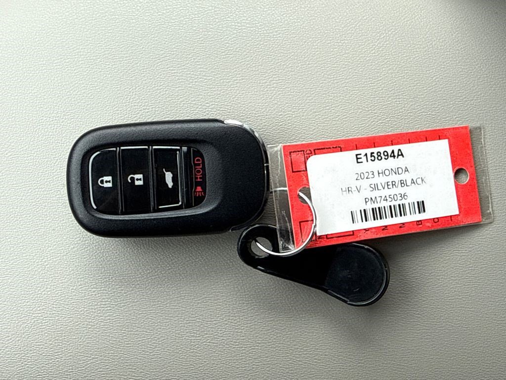 Certified 2023 Honda HR-V LX image 4