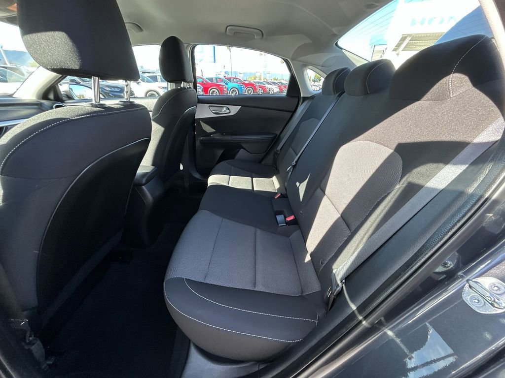 Used 2023 Kia Forte LX image 22