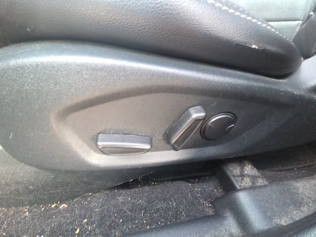 Used 2019 Ford Explorer Limited w/ Ford Safe & Smart Package image 28