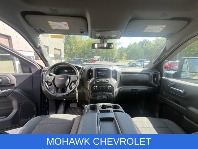 Used 2022 Chevrolet Silverado 2500 Custom w/ Custom Value Package AWD/4WD image 10
