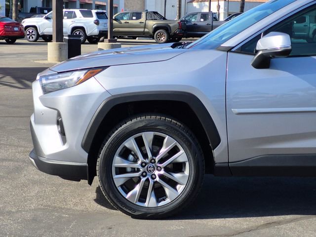 Used 2023 Toyota RAV4 Limited image 24