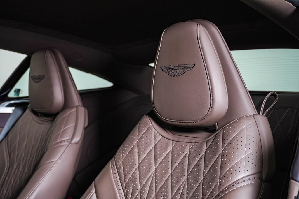 Used 2024 Aston Martin DB12 Coupe RWD image 21