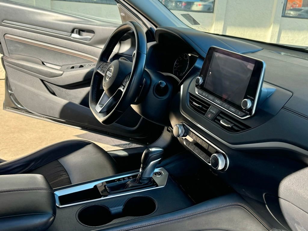 Used 2021 Nissan Altima 2.5 SR image 24