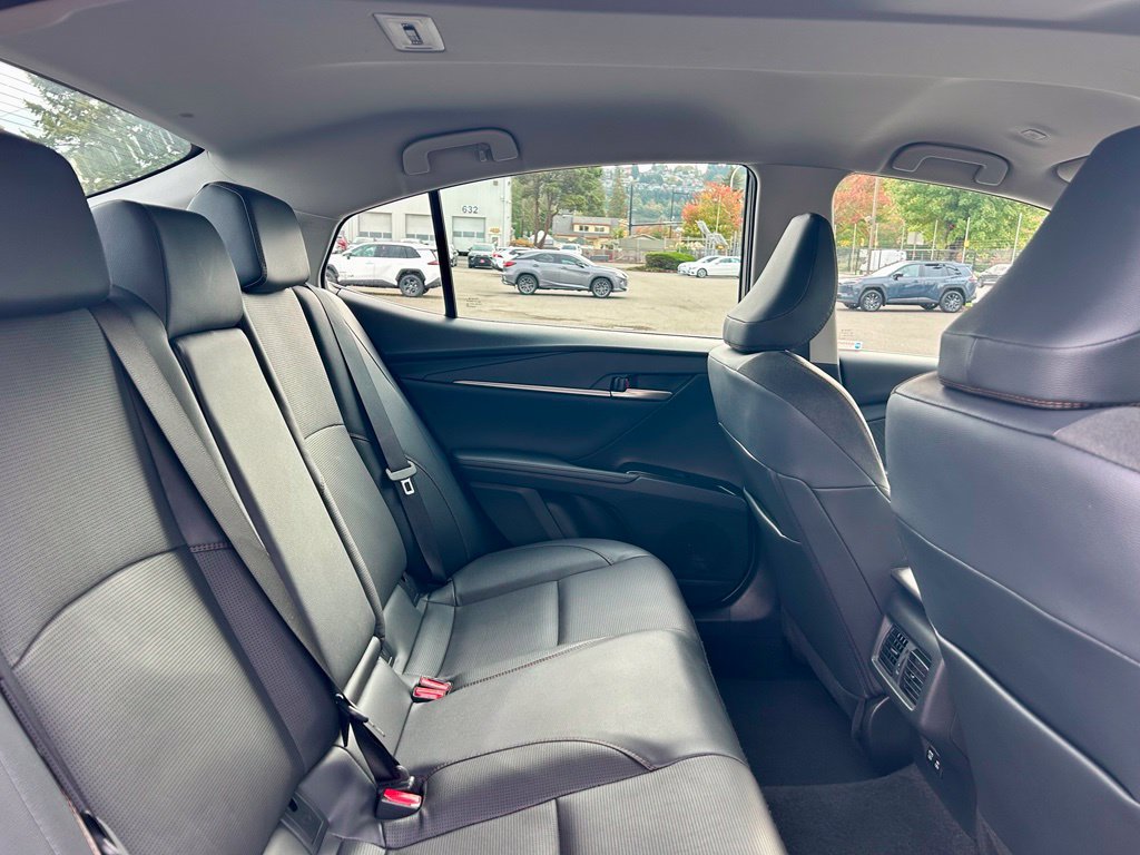 Certified 2025 Toyota Camry XLE FWD image 14