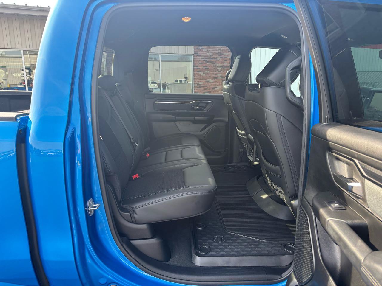 Used 2023 RAM 1500 Big Horn AWD/4WD image 13