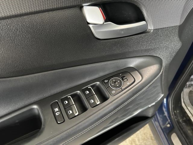 Used 2019 Hyundai Santa Fe Limited w/ Cargo Package image 23