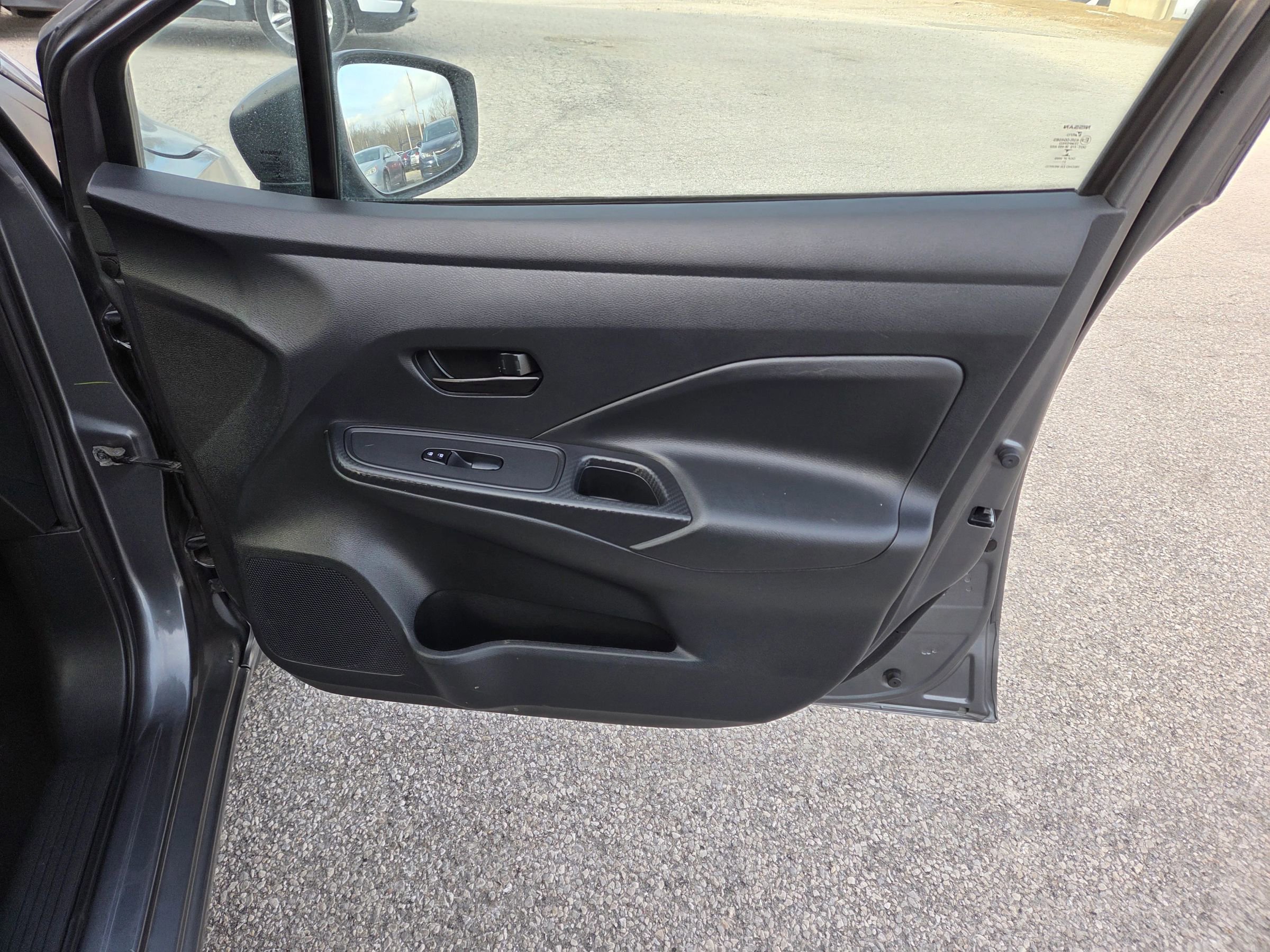 Used 2021 Nissan Versa S image 25