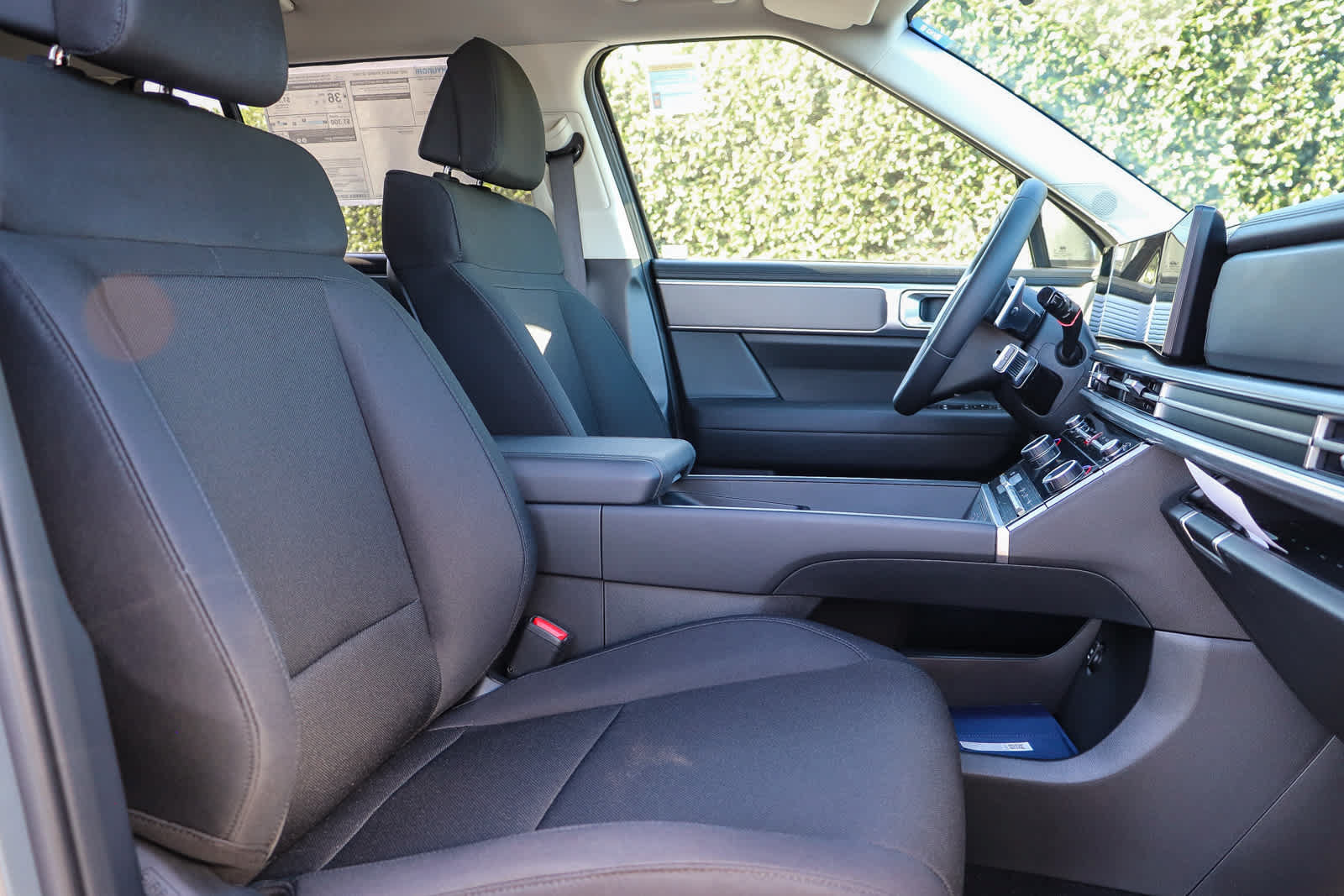 New 2027 Hyundai Santa Fe SE FWD image 17