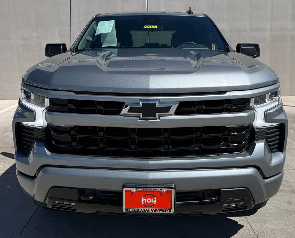 Used 2024 Chevrolet Silverado 1500 RST image 2