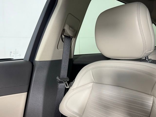 Used 2024 Lincoln Nautilus Reserve w/ Equipment Group 203A image 19