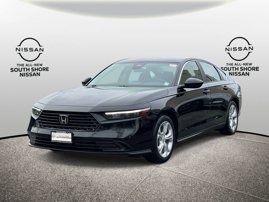 Used 2025 Honda Accord LX image 4
