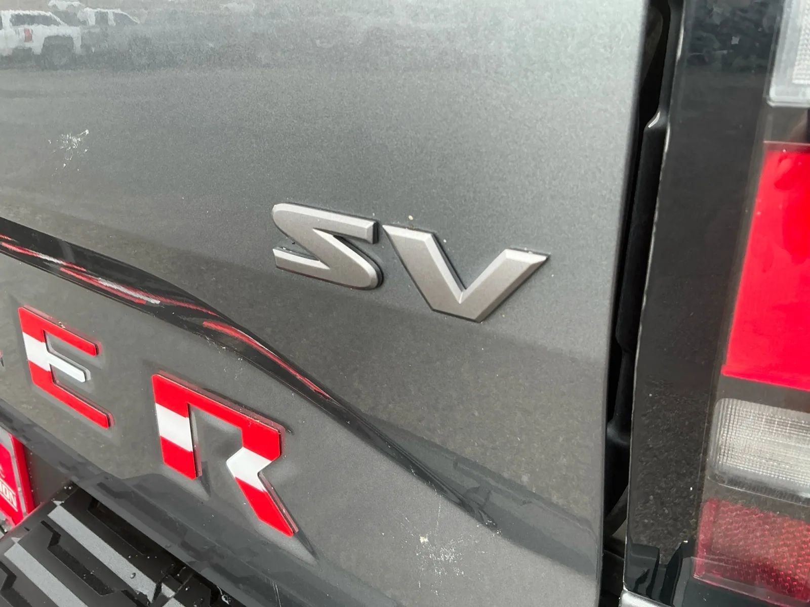 Used 2022 Nissan Frontier SV w/ Technology Package image 13