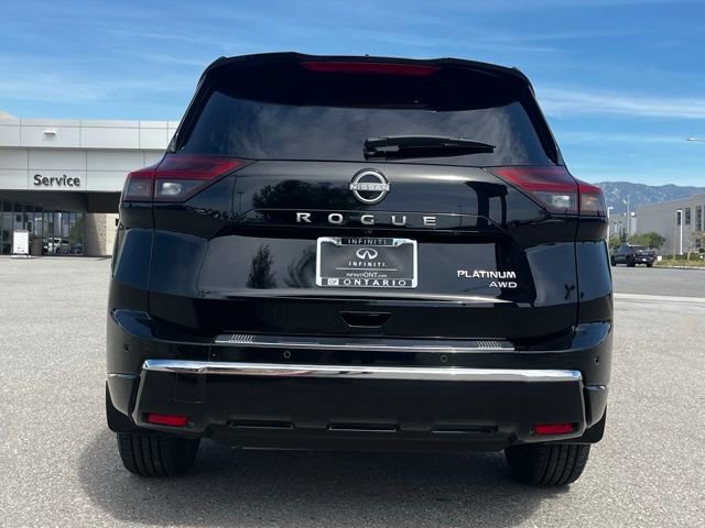 Used 2025 Nissan Rogue Platinum image 6