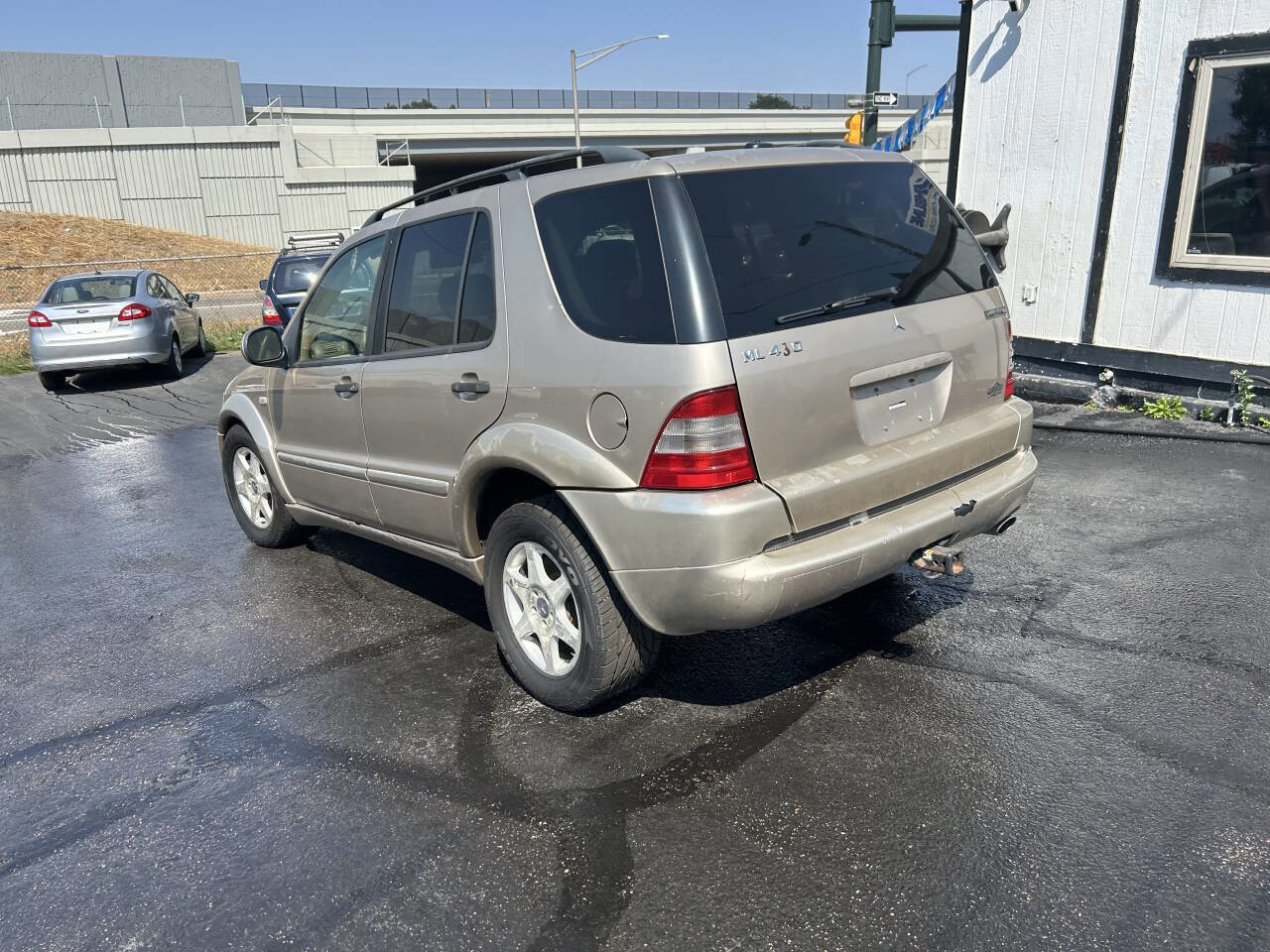 Used 2001 Mercedes-Benz ML 430 4MATIC image 7