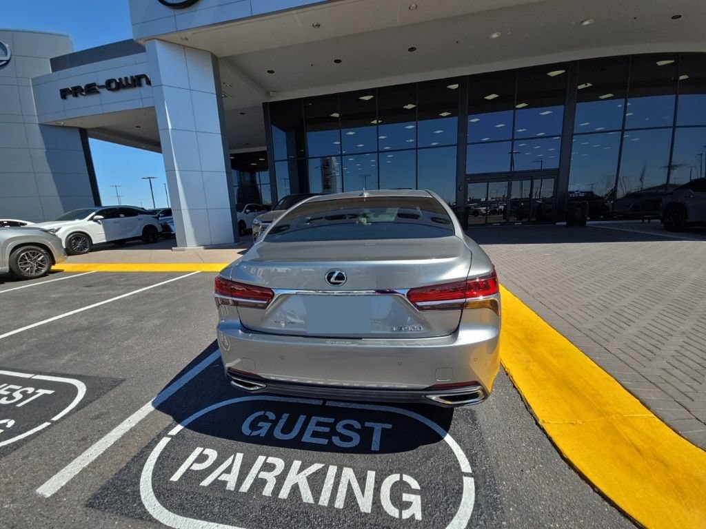 Used 2018 Lexus LS 500 w/ Interior Upgrade Package RWD image 5