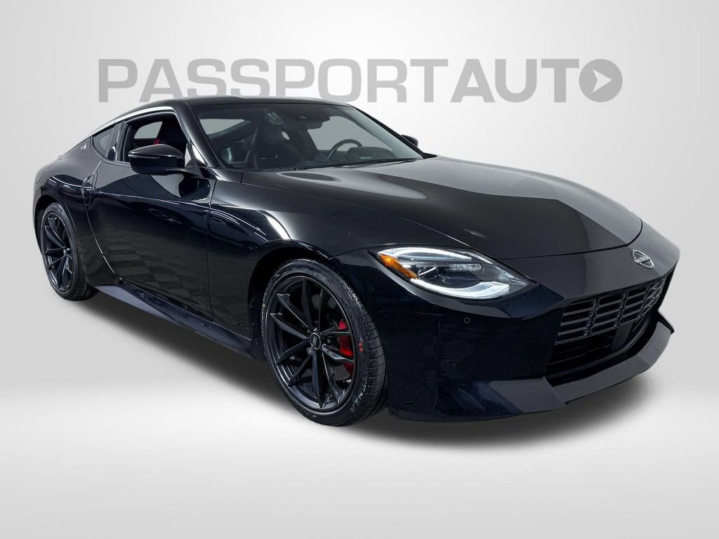 Certified 2024 Nissan Z Performance w/ Floor Mat Package image 3