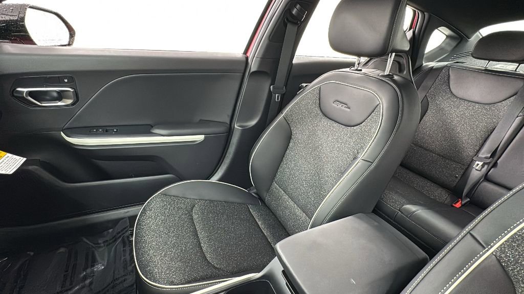 New 2025 Kia K4 GT-Line image 13