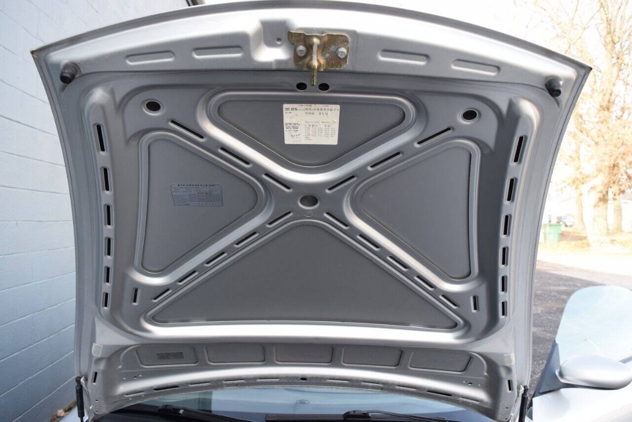 Used 1999 Porsche 911 Cabriolet image 65