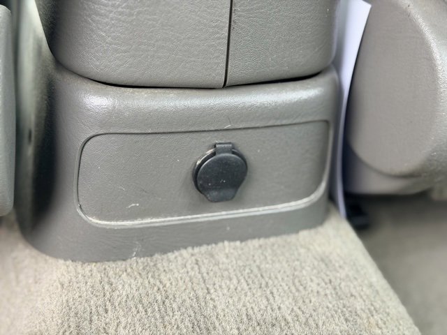 Used 2002 Saturn L-Series L200 image 18