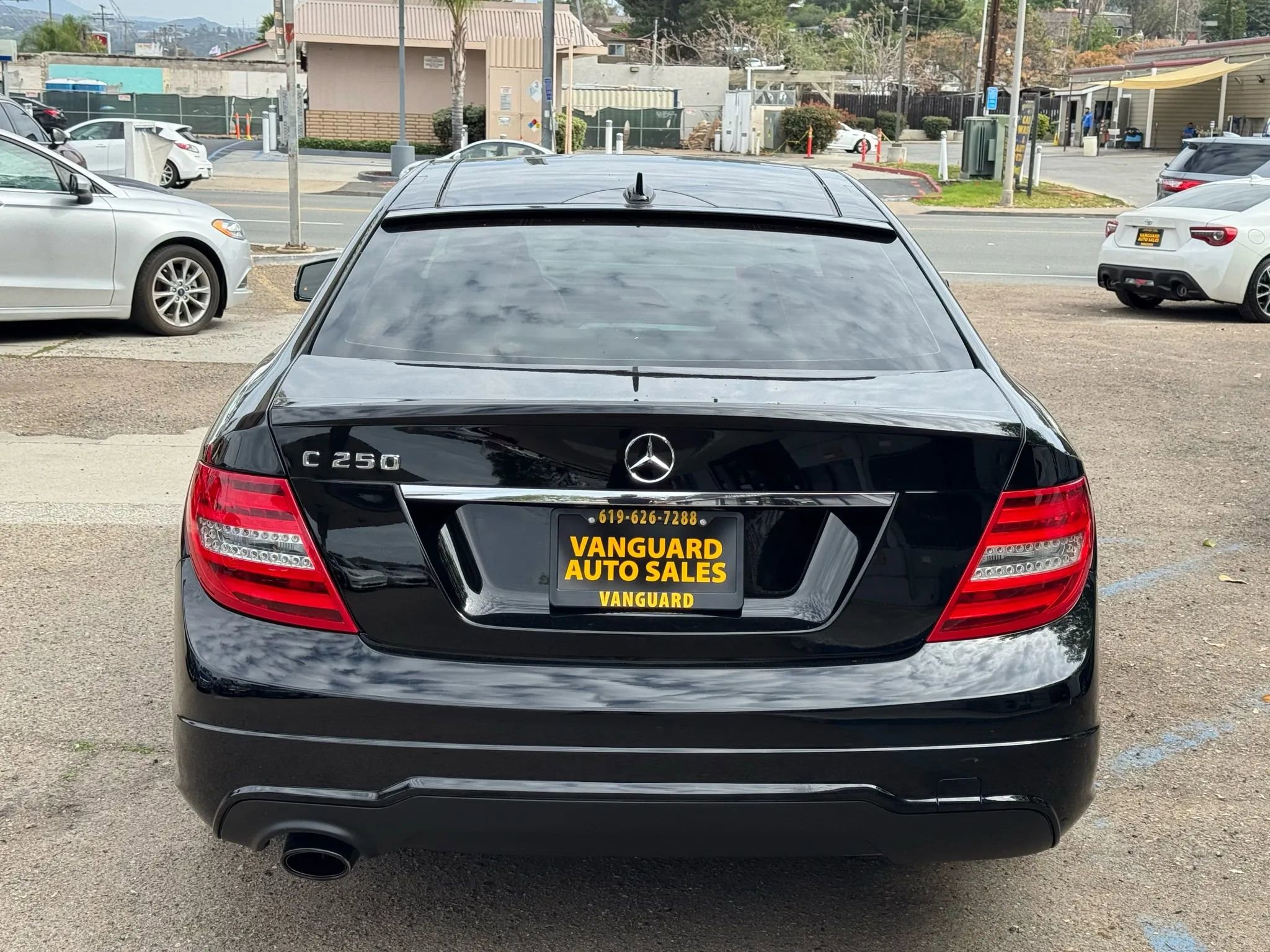 Used 2015 Mercedes-Benz C 250 Coupe image 40