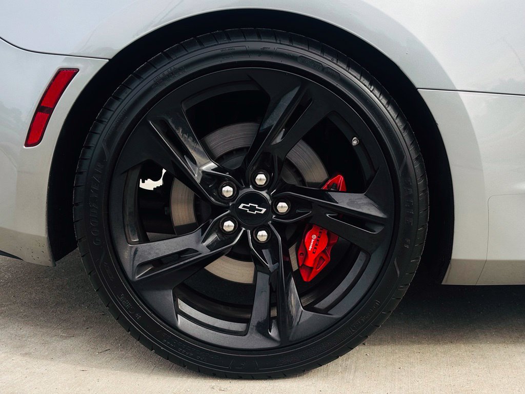 Used 2024 Chevrolet Camaro SS RWD image 26