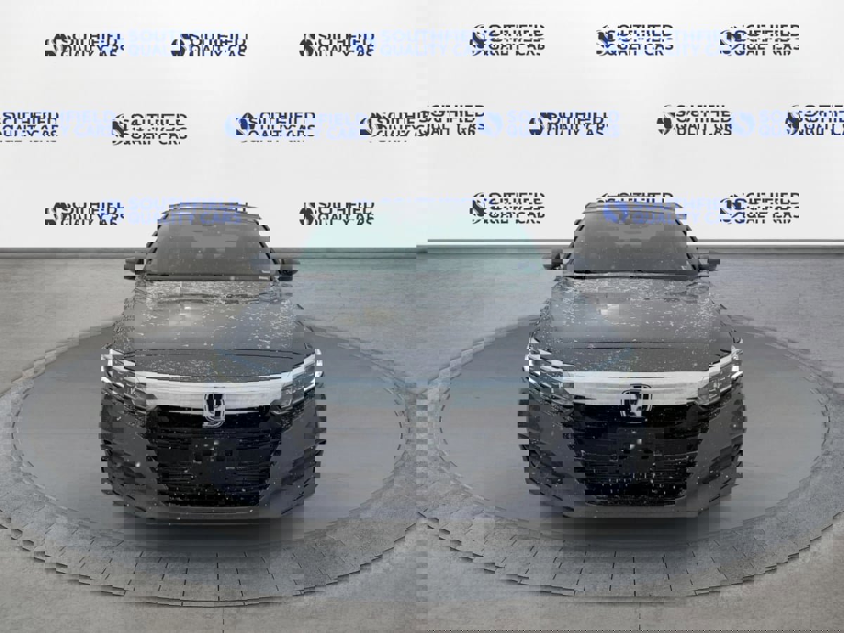 Used 2018 Honda Accord LX image 9