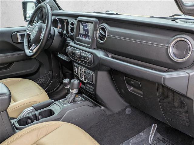 Used 2019 Jeep Wrangler Unlimited Sahara w/ Cold Weather Group image 21