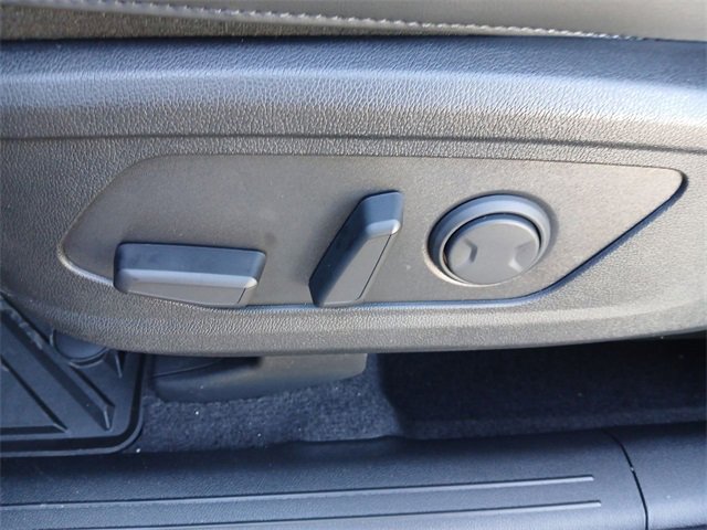 New 2026 Kia Sorento S image 12