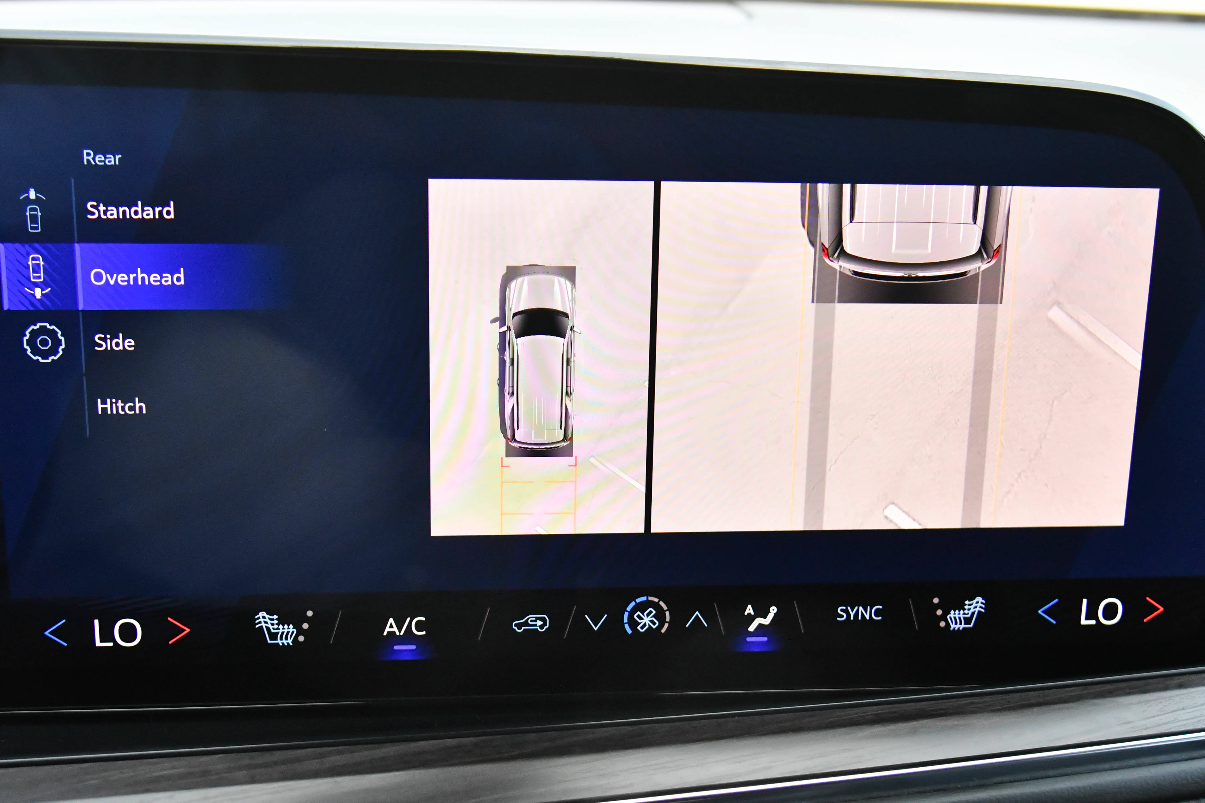 Used 2025 Chevrolet Tahoe LT AWD/4WD image 18