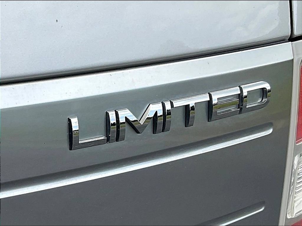 Used 2012 Ford Flex Limited AWD/4WD image 24