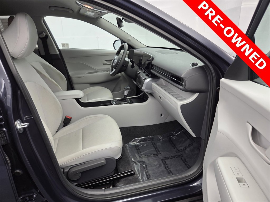 Used 2024 Hyundai Kona SEL image 13