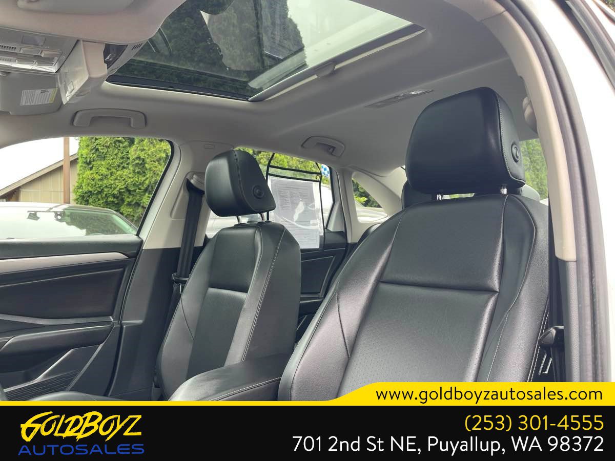 Used 2019 Volkswagen Jetta SE FWD image 11