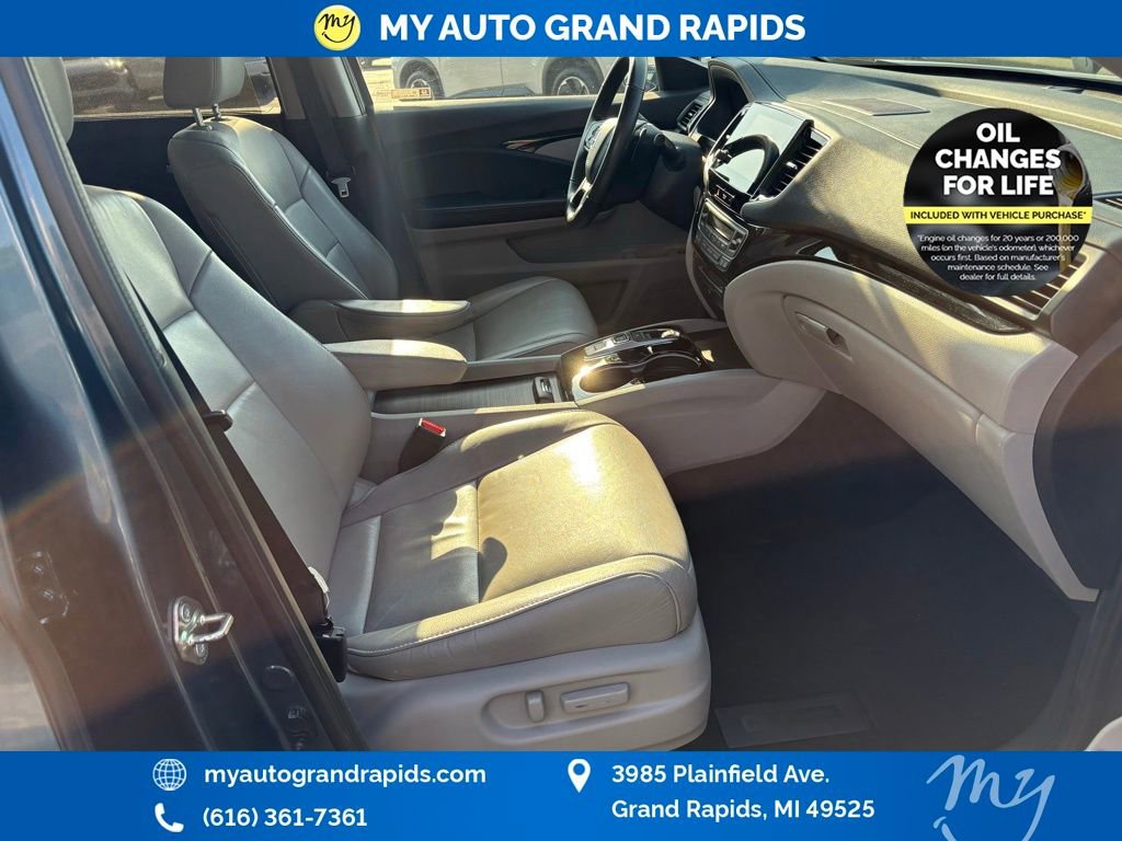Used 2020 Honda Pilot Touring image 20