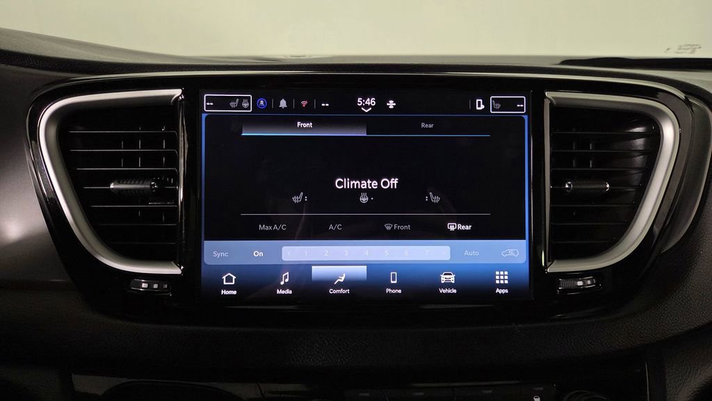 Used 2025 Chrysler Pacifica Select image 27