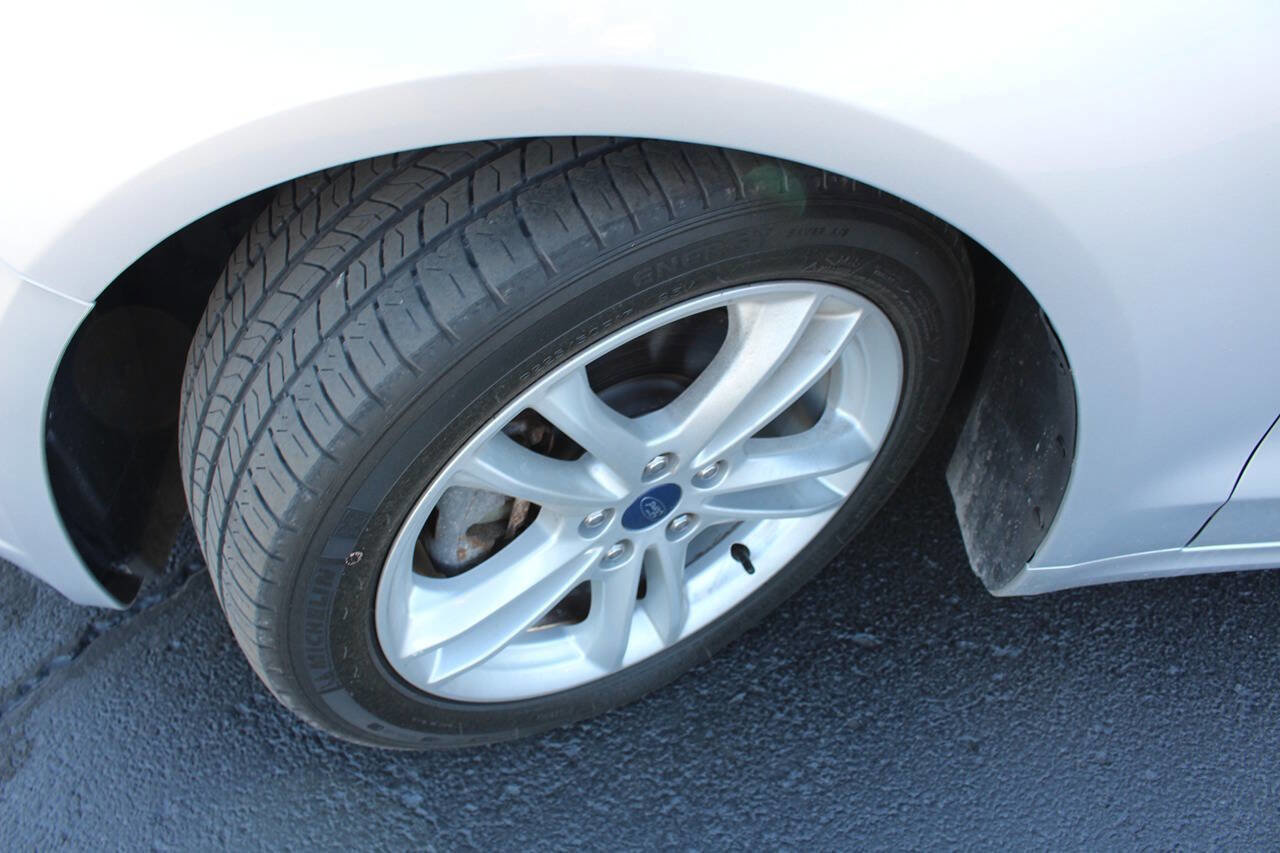 Used 2018 Ford Fusion S image 7