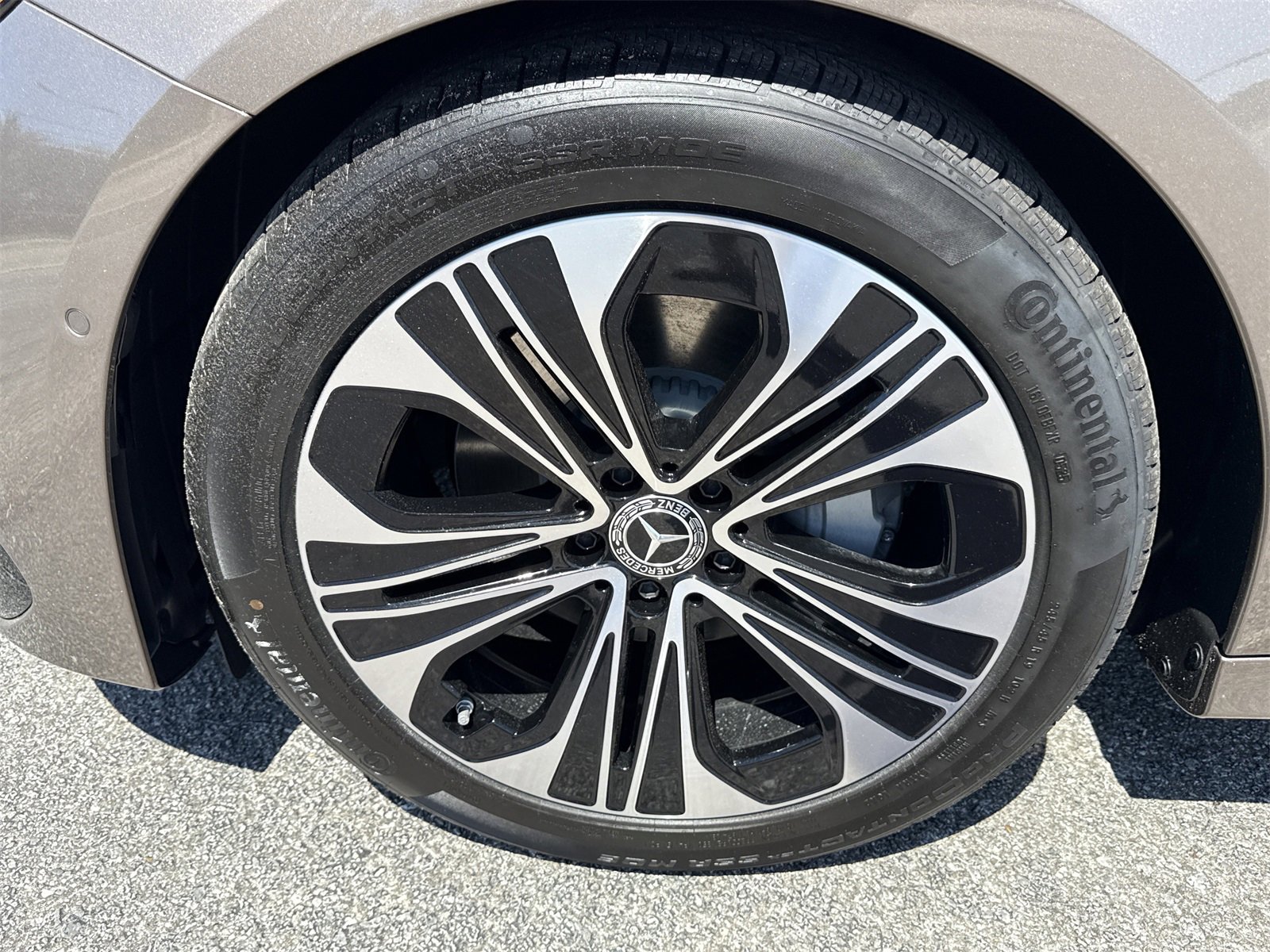 New 2026 Mercedes-Benz E 350 Sedan image 9