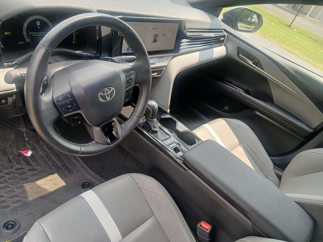Used 2025 Toyota Camry SE w/ Multimedia Upgrade Package FWD image 36