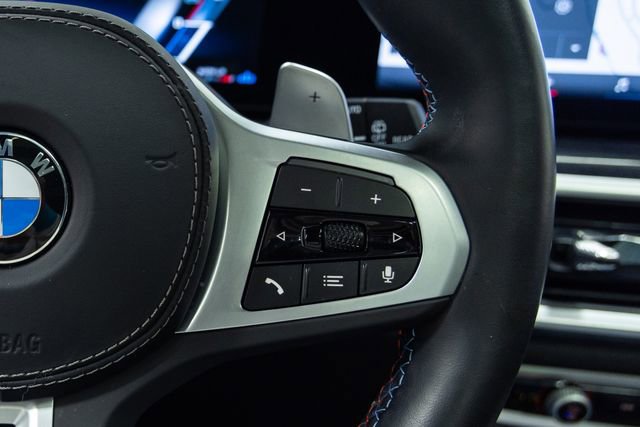 Certified 2025 BMW X7 M60i image 16