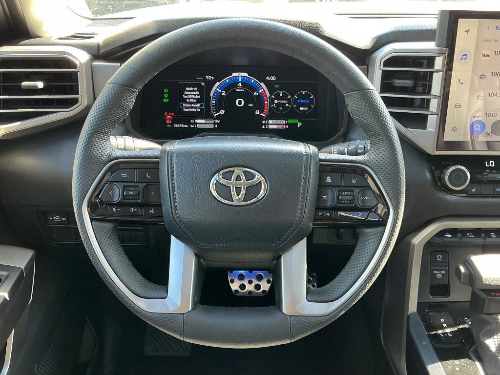 Used 2024 Toyota Sequoia SR5 w/ SR5 Premium Package AWD/4WD image 17