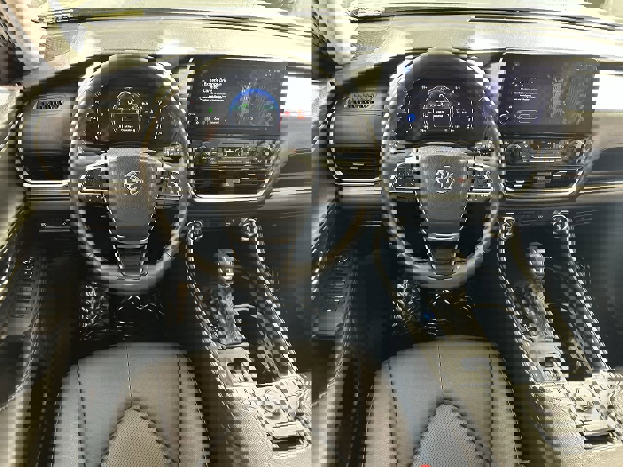 Used 2025 Toyota Grand Highlander AWD image 21