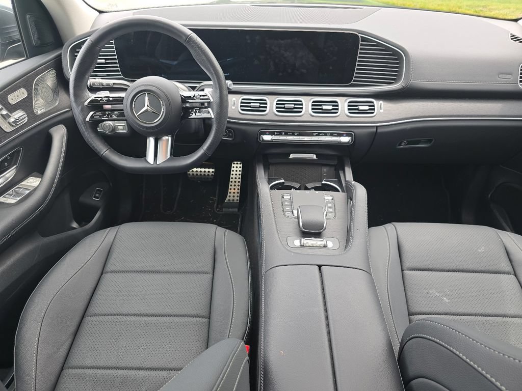 Used 2026 Mercedes-Benz GLS 450 4MATIC image 23