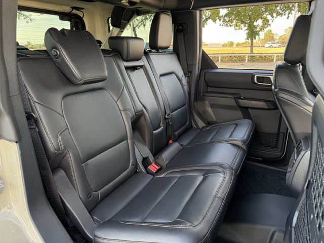 Used 2026 Ford Bronco Badlands AWD/4WD image 31